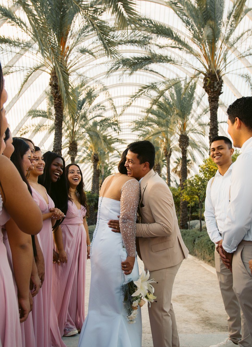 3cIIQ_iNT3aZ4bgv4l0Ehw